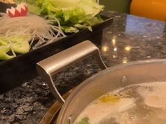 -一席地·本地鸡窝·杭帮鸡火锅(萧山银隆百货店)