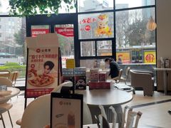 -必胜客(大坪英利店)