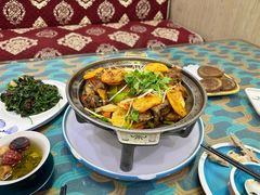 -三江源美食城
