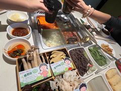 -海底捞火锅(威高广场店)