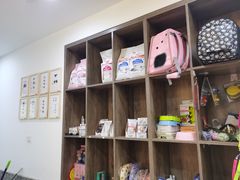 -萌兽医馆·绝育·24小时内科·宠物医院(德胜店)