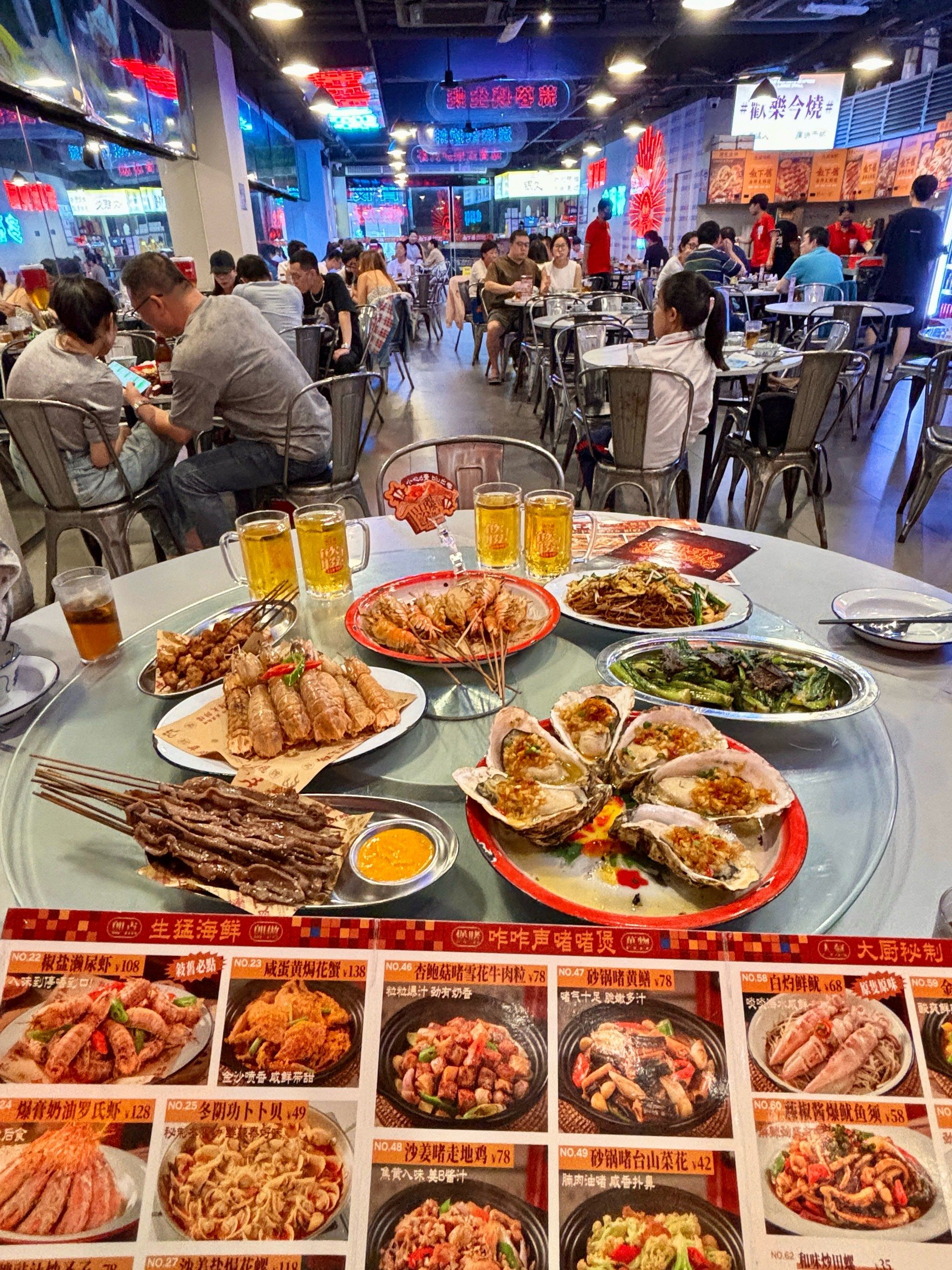 广州!这家大排档一到宵夜时间就坐满人!