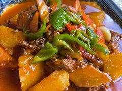 特色的大盘鸡-维吾尔餐厅(宜山路店)