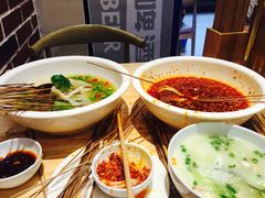 -嘉州叶婆婆钵钵鸡(建设路店)