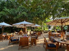 -三亚艾迪逊酒店·海滩烧烤 BARBACOA·现场乐队·浪漫晚餐·烧烤海鲜
