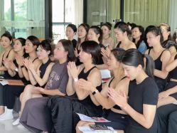 点击看大图 -JC·YOGA静禅瑜伽普拉提