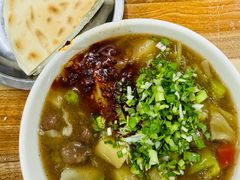 -老字号贾家肉丸糊辣汤(光明巷店)