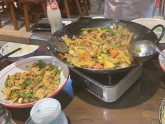 -富正毅三下锅(体育馆店)