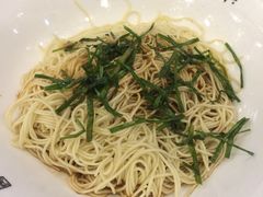 开洋葱油拌面-鸿瑞興面馆(梅岭店)