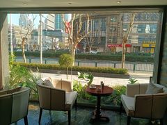 -上海锦江汤臣洲际大酒店柒酒廊