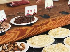 -一鼎牛鲜活牛肉城(晋江海峡国际食品城店)