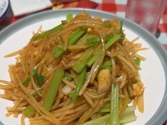 -老郑家东北春饼(龙悦居店)