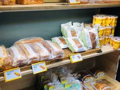 面包甜点陈列柜-仟吉KenGee(国贸360店)