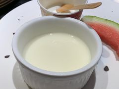 双皮奶-淡尾·海鲜自助概念餐厅(虹桥南丰城店)