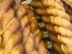 大麻花-昆明冠生园·蛋糕·面包(南强街店)