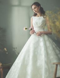 -MANLI BRIDAL婚纱