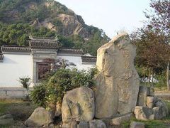 -灵岩山风景区