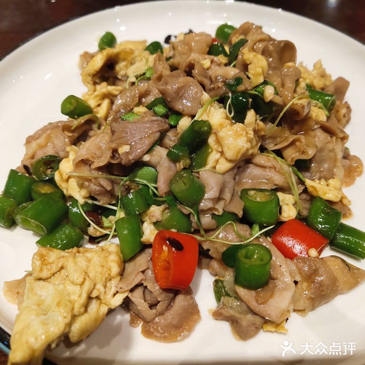 来德州，奥德乐吃饭，看了看主要集中的餐区，基本上炒菜