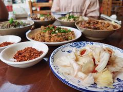 -谢老五跷脚牛肉·非遗传承店