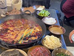-黄潇洒老火锅(九眼桥宏济巷店)