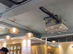 -胡须佬鸡煲四季火锅店(石厦西村直营店)