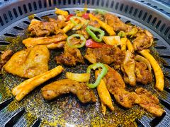 -马路牙子烧烤音乐酒馆(望京店)