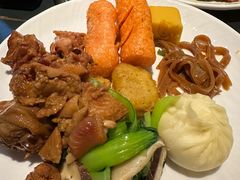 -涨巢·潮玩水疗局