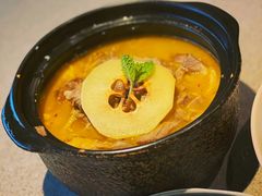 -半山腰·云南菜(侨福芳草地店)
