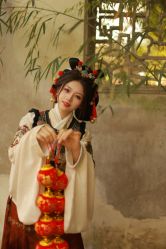 -一揽芳华汉服旗袍体验馆(拙政园店)