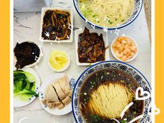 -伟记奥面馆(养育巷店)