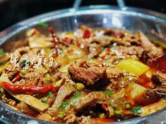 -大众跷脚牛肉馆·非遗传承单位(峨眉山店)