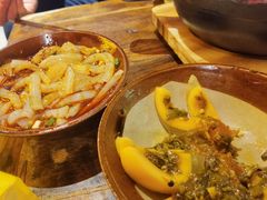 -有红鸡毛店·砂锅菜(抚琴夜市店)