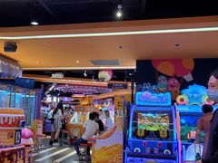 -爱玩嘉年华(龙湖杭州金沙天街店)
