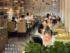 -莲餐厅·湖北菜·潜江小龙虾店(愚园路店)