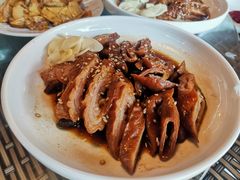 -老鼎万春卤菜(五代传承创始老店)