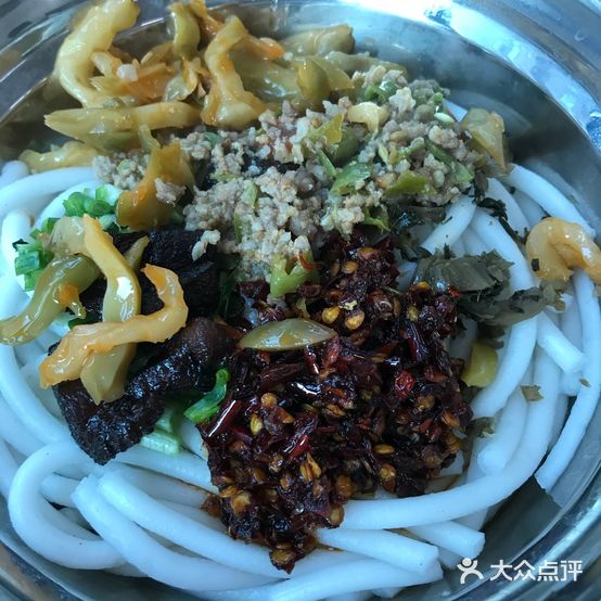 杨记老素粉(宝山南路店)