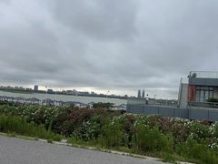 -上海南汇嘴大堤酒店