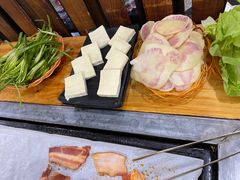-香香腊排骨.野生菌火塘总店(束河店)