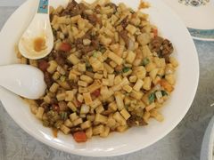 -汗腾格里·风味餐厅(新疆驻京办店)