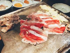 -犟牛家·榴莲烤肉(五棵松店)