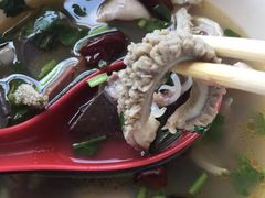 -洪峰浩老北京烧饼夹肉(角门路店)