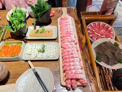 -东巴人鱼豆花火锅(幸福街店)