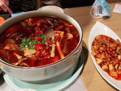 -渝信川菜 · 川味家常菜(财富购物中心店)