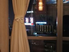 -香格里拉鱼跃地中海西餐厅·牛排披萨