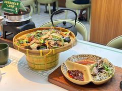 -云海肴·汽锅鸡·云南菜(高德置地店)