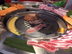 -哈哈碳都·牛肋条无限自助烤肉(台江万达店)
