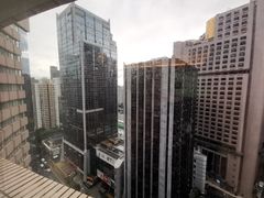 -深圳富苑皇冠假日套房酒店