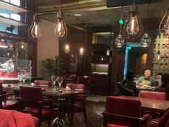 -恰餐厅及酒吧 CHAR Bar & Grill (北京丽都皇冠假日店)