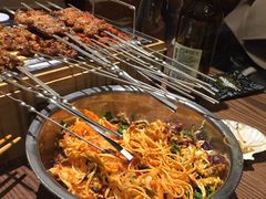 -喝丢一只鞋辣炒海鲜小烧烤(三八广场店)