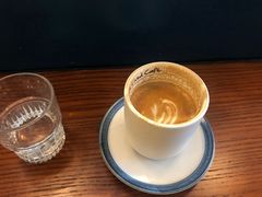 澳白-Be Lived Cafe比例咖啡(摩天轮店)